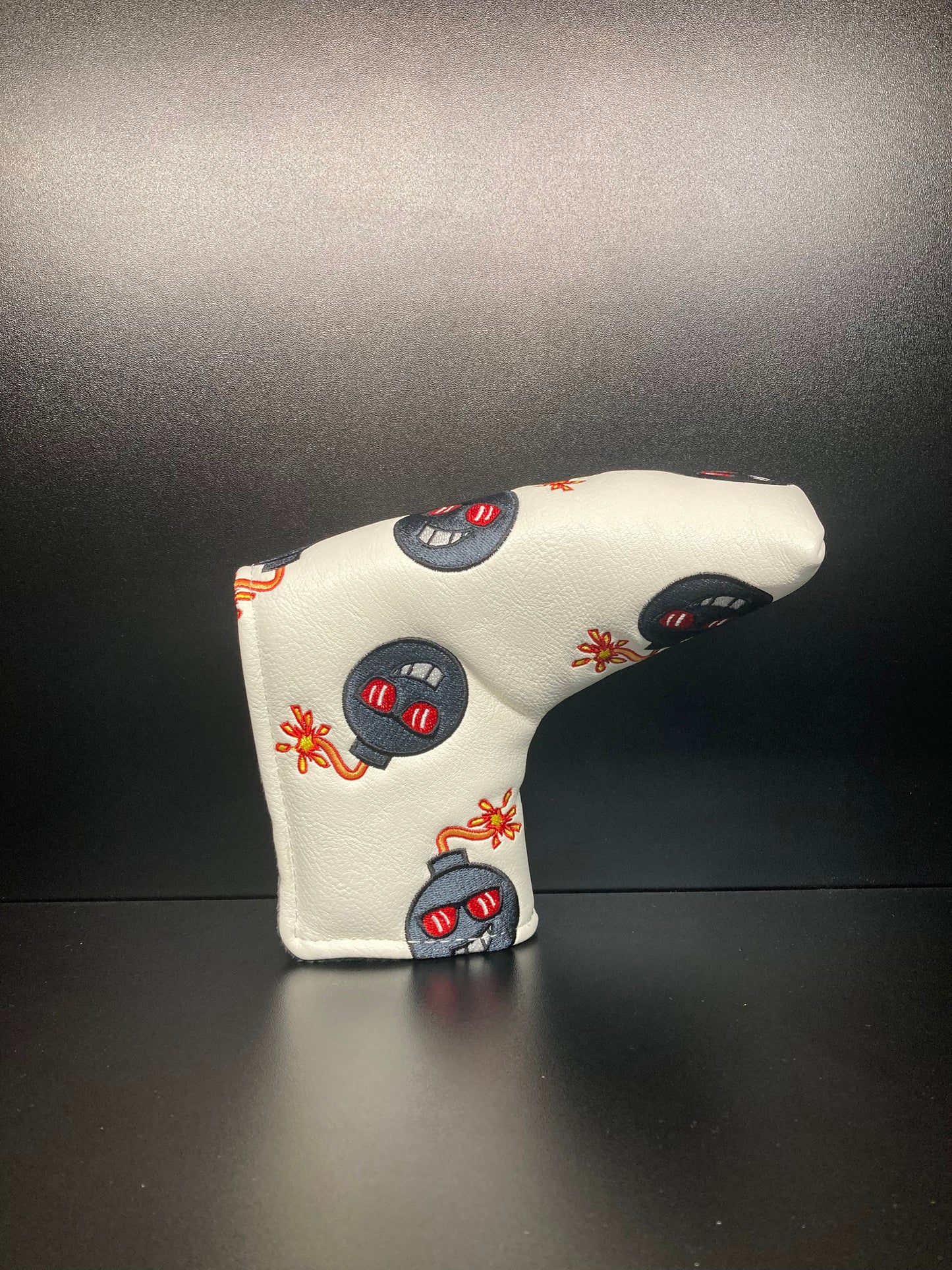 Angry Bomb! Headcover