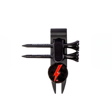 Load image into Gallery viewer, THE BYRD GOLF DIVOT CLYP - Organize Your Golf Gear