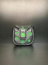 Load image into Gallery viewer, Moneybag Headover