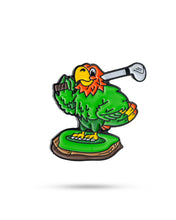 Load image into Gallery viewer, Margaritaville - Golfing Parrot Ball Marker