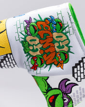 Load image into Gallery viewer, TMNT - Comics Blade Cover