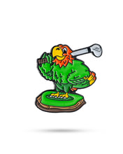 Load image into Gallery viewer, Margaritaville - Golfing Parrot Ball Marker
