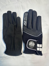 Load image into Gallery viewer, Arctic Reaction Premium Performance Golf Glove
