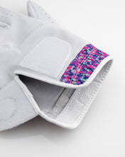 Load image into Gallery viewer, Premium Tour Glove - Vivid Camo
