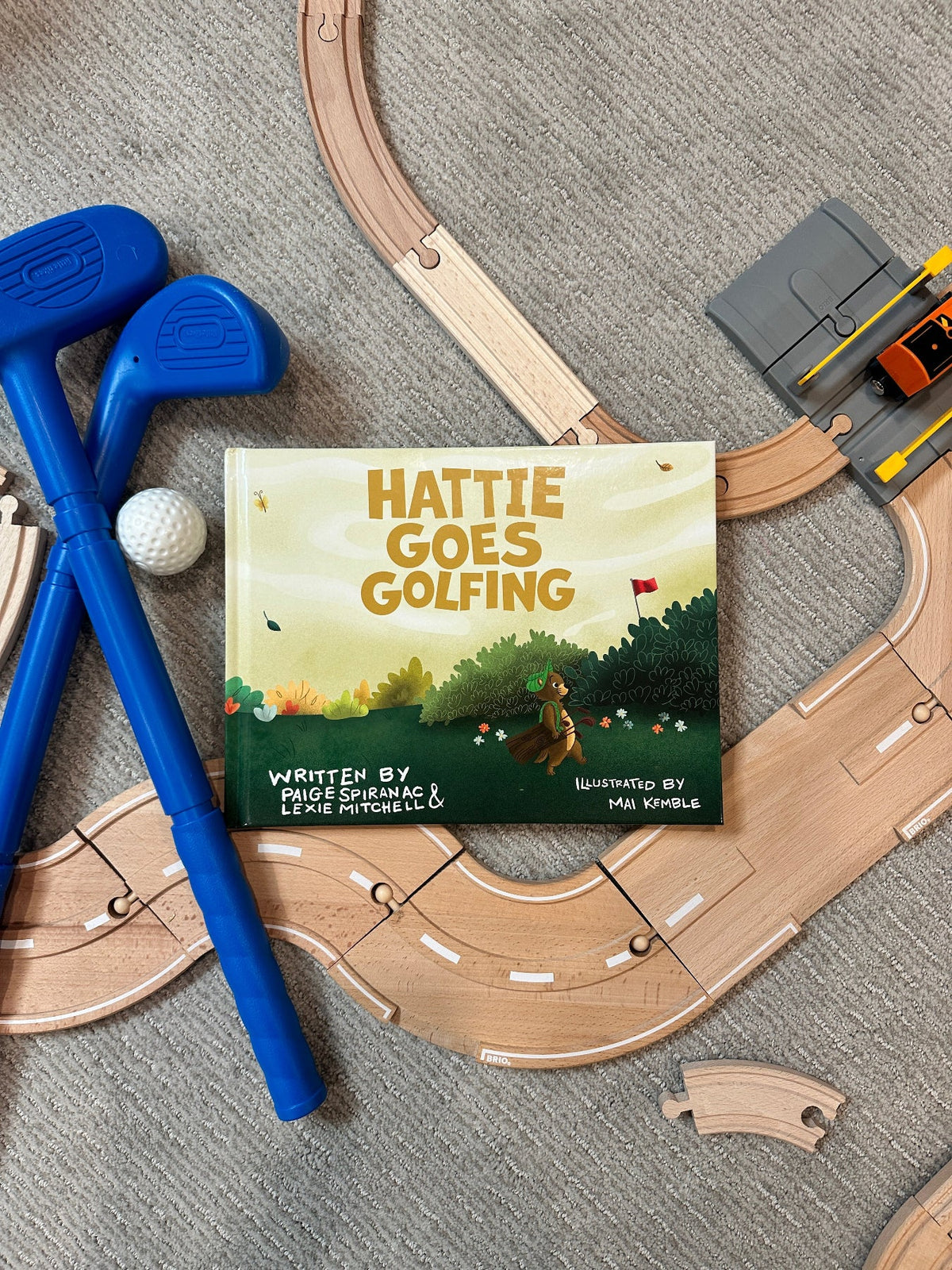Hattie Goes Golfing