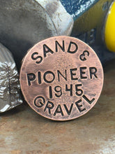 Load image into Gallery viewer, Chambers Bay Lone Fir Ball Marker
