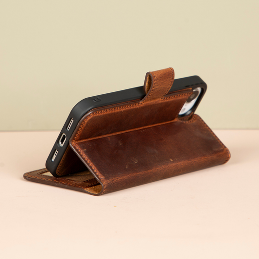 iPhone 16e Leather Wallet Case - Brown - Brooklyn