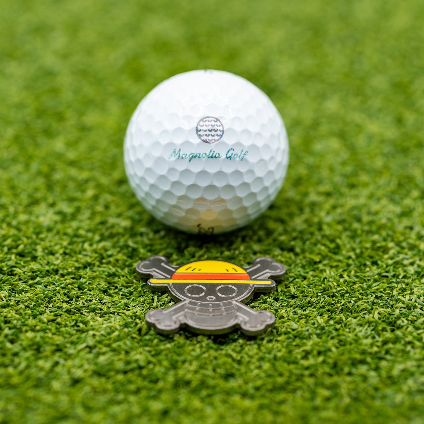 Straw Hat Ball Marker