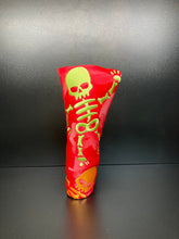 Load image into Gallery viewer, Dancing Skeleton Headcover

