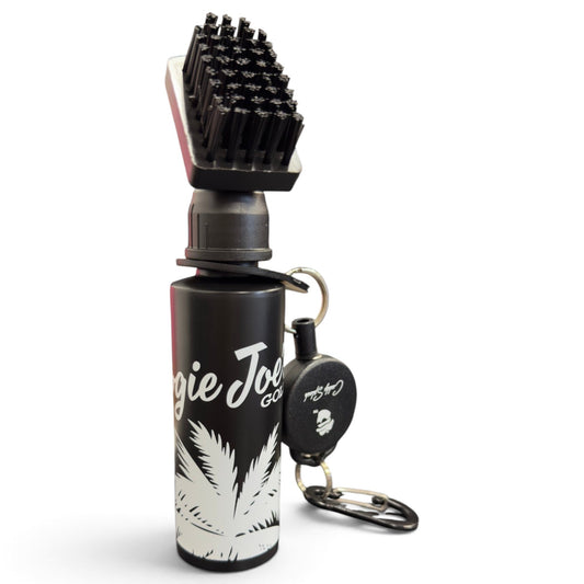 Logie Joe's x Golf Caddy Splash™ Water Brush | 4 oz Refillable Golf Club Cleaner | Retractable Clip, Strong Bristles & Golf Bag Attachment