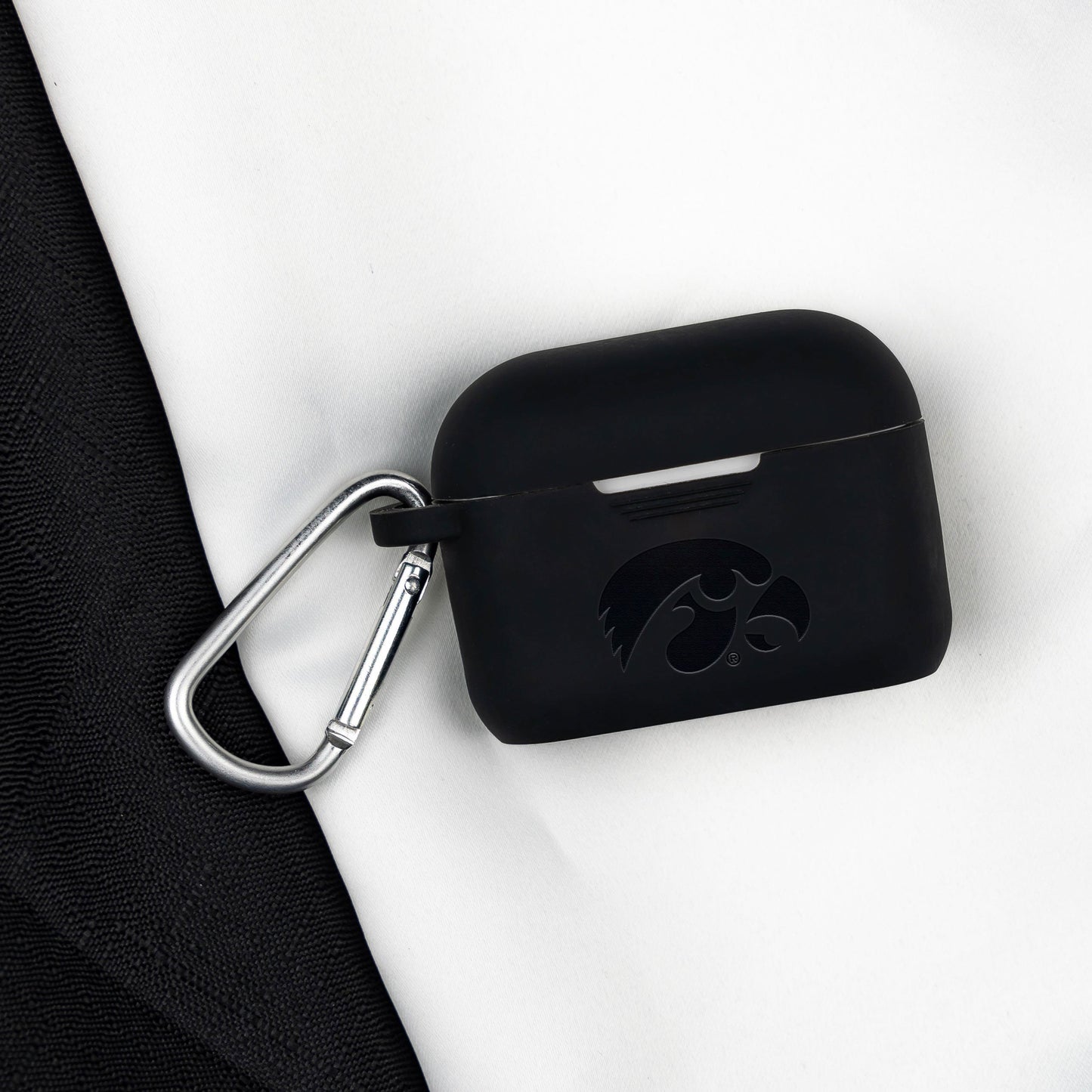 Iowa Hawkeyes Engraved AirPods Pro 1 & 2 Case Cover