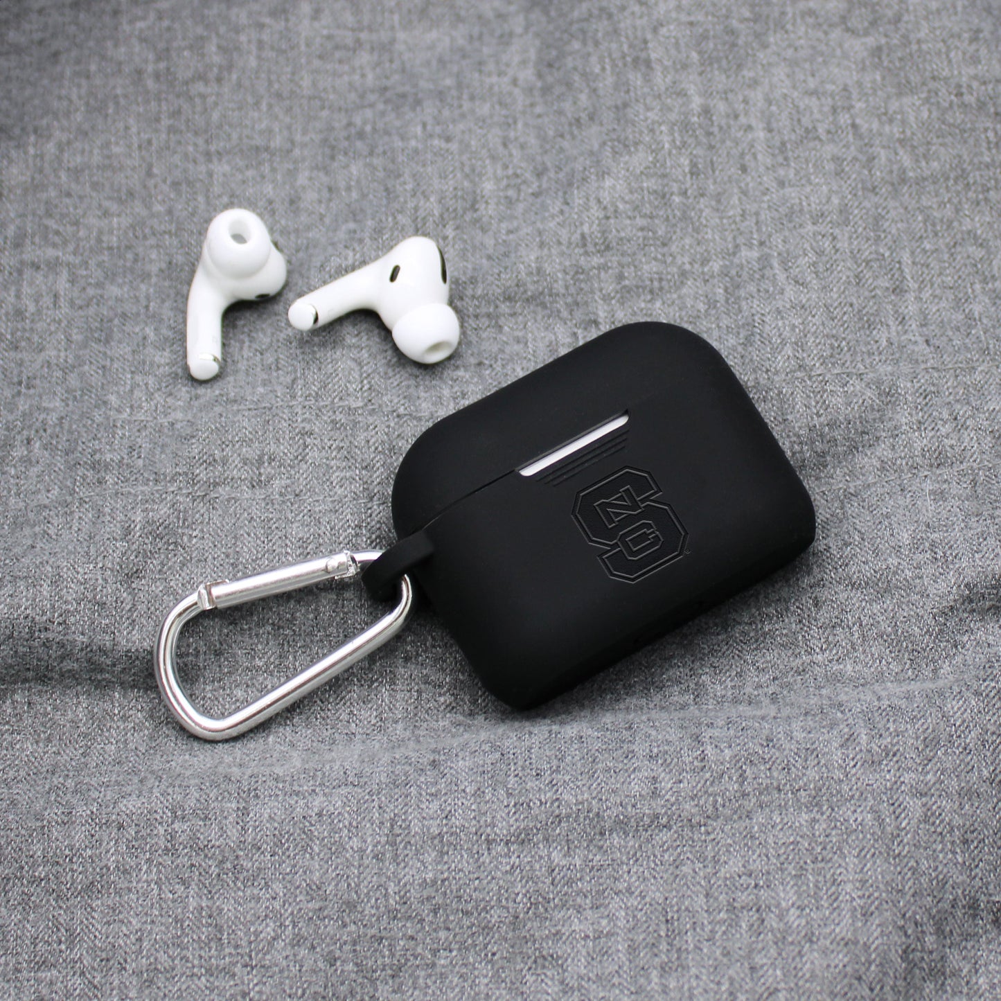 North Carolina State Wolfpack Engraved AirPods Pro 1 & 2 Case Cover