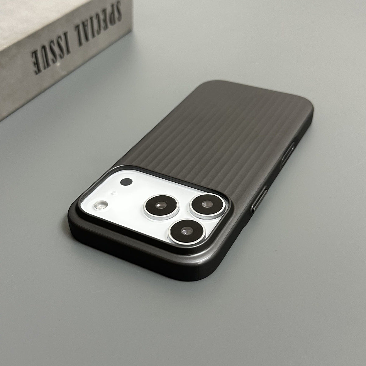 iPhone Corrugated Reflective Magnetic Phone Case