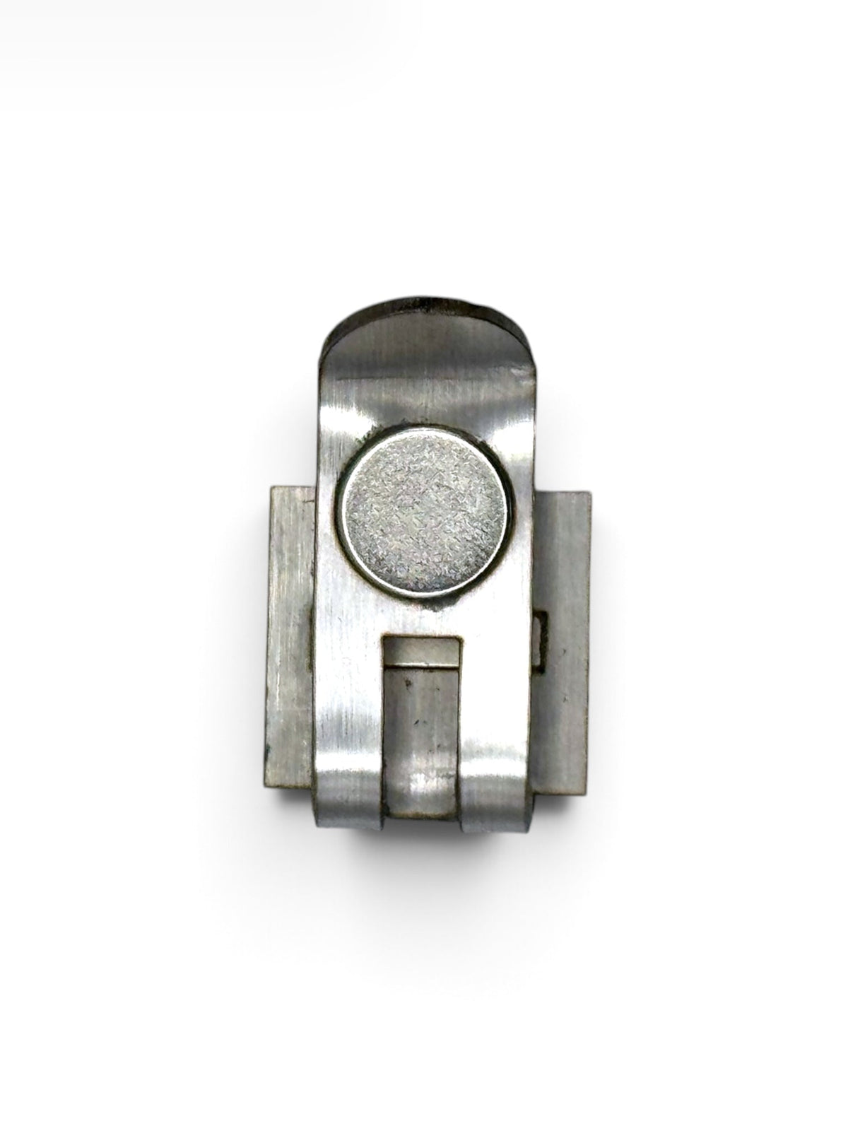 The Tee Clip® MINI V.V | Slimbody Magnetic Golf Tee Holder for Hat