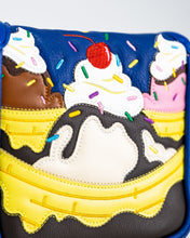 Load image into Gallery viewer, Banana Split - Mallet Putter Cover
