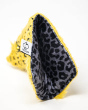 Load image into Gallery viewer, Leopard - Blade Putter Cover
