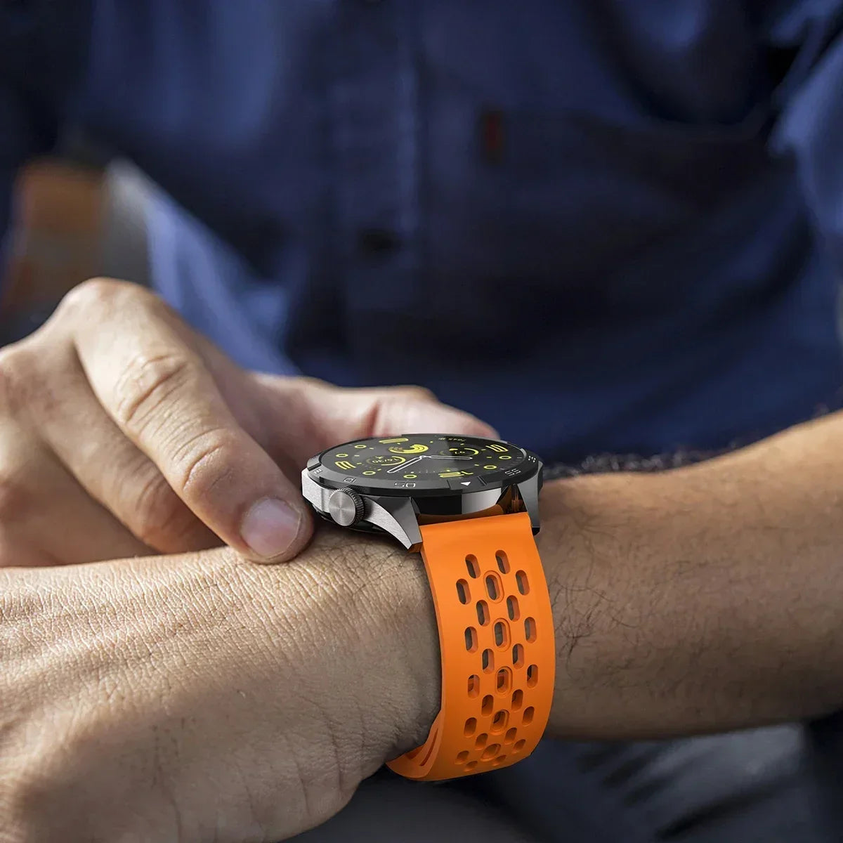 Motorola Moto Watch Perforated Silicone Sport Band, Pin-and-Tuck