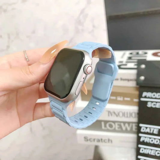 Silicone Strap for Apple Watch Ultra 3/2/1 49mm – Series 11/10/9/8/7/6/SE/5/4 46/45/44/42/41/40mm
