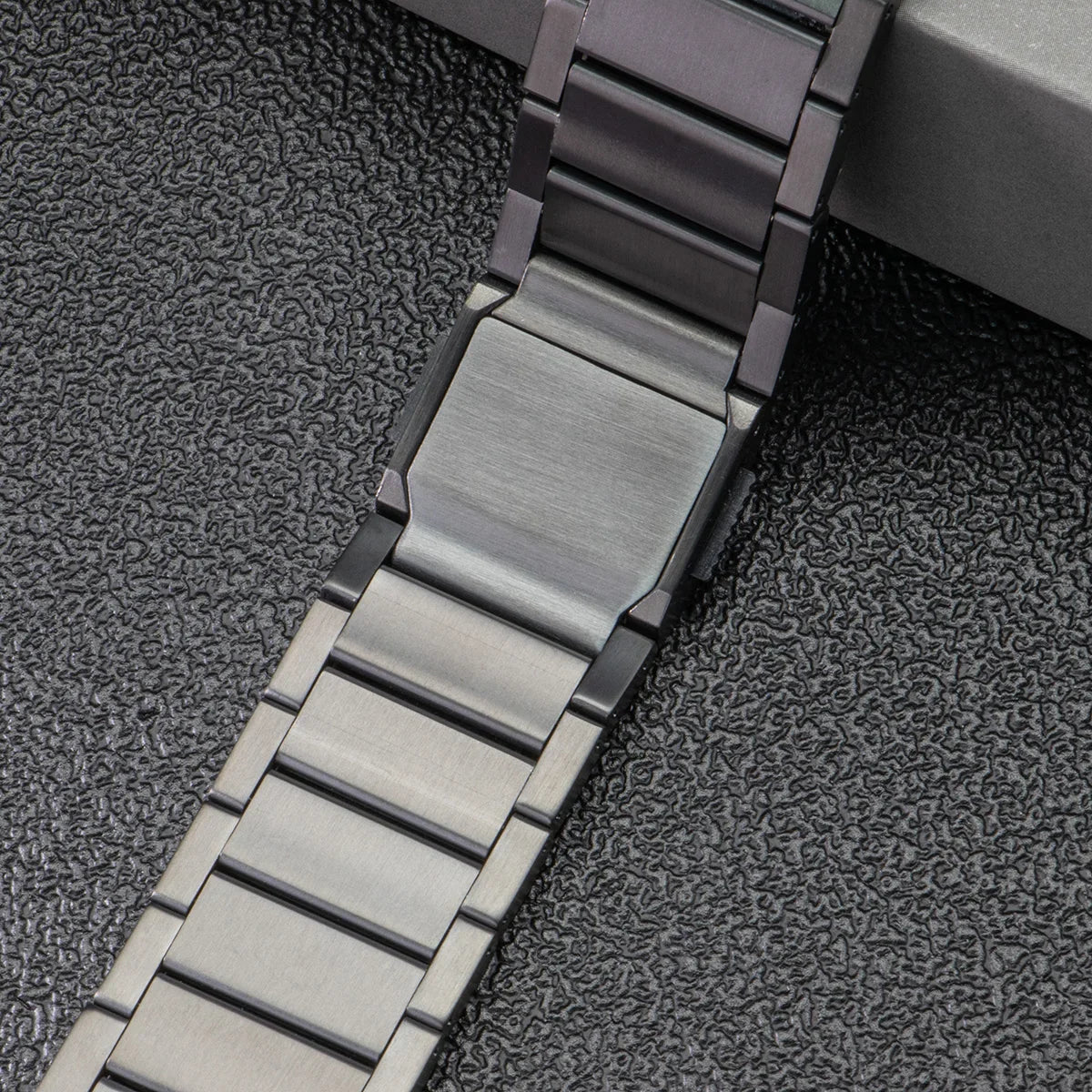 Titanium Magnetic Band for Apple Watch Ultra 1/2/3/4 49mm | Series 10/11/12 42/44/45/46mm