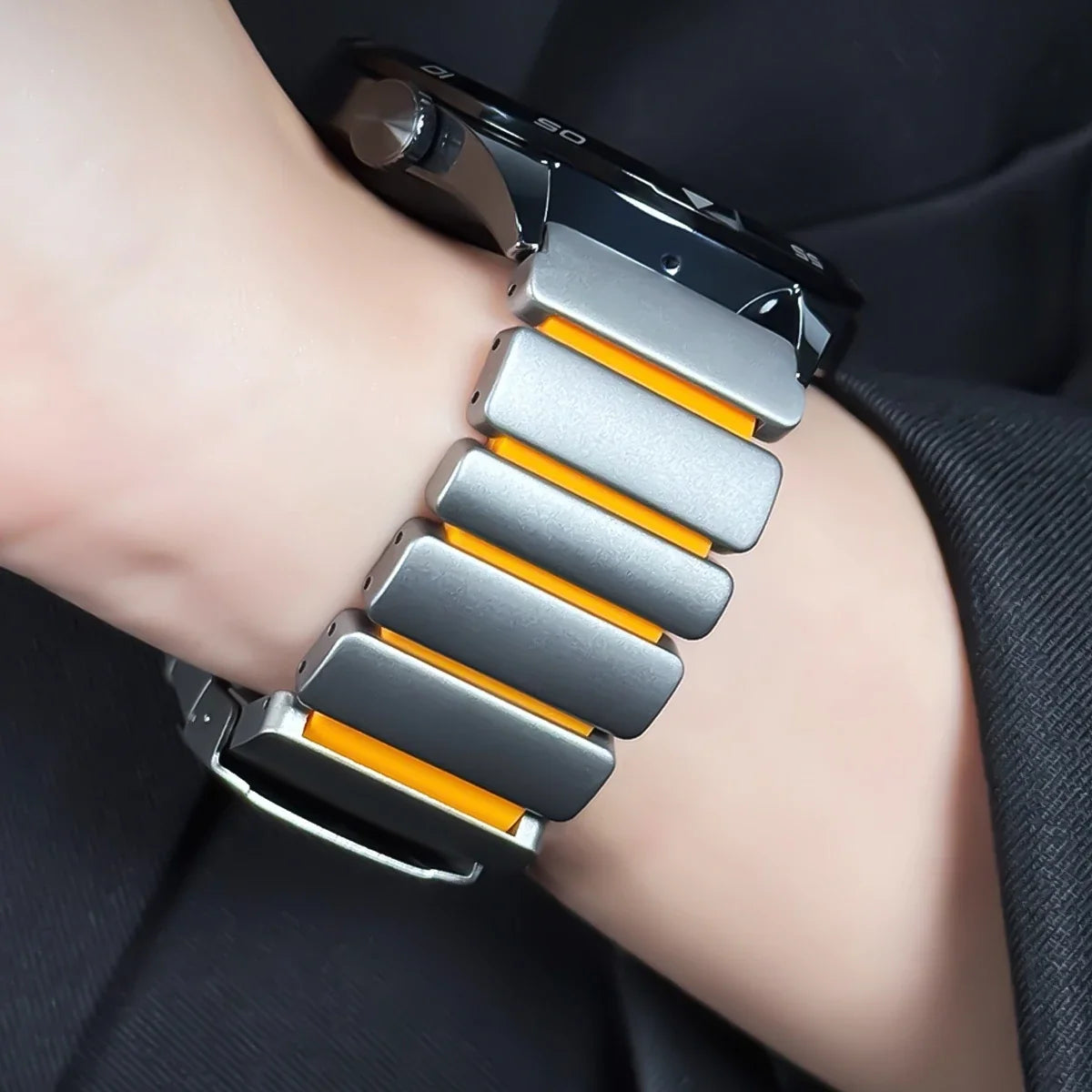 Google Pixel Watch 5, 4 & 3 45mm Titanium & Silicone Link Band