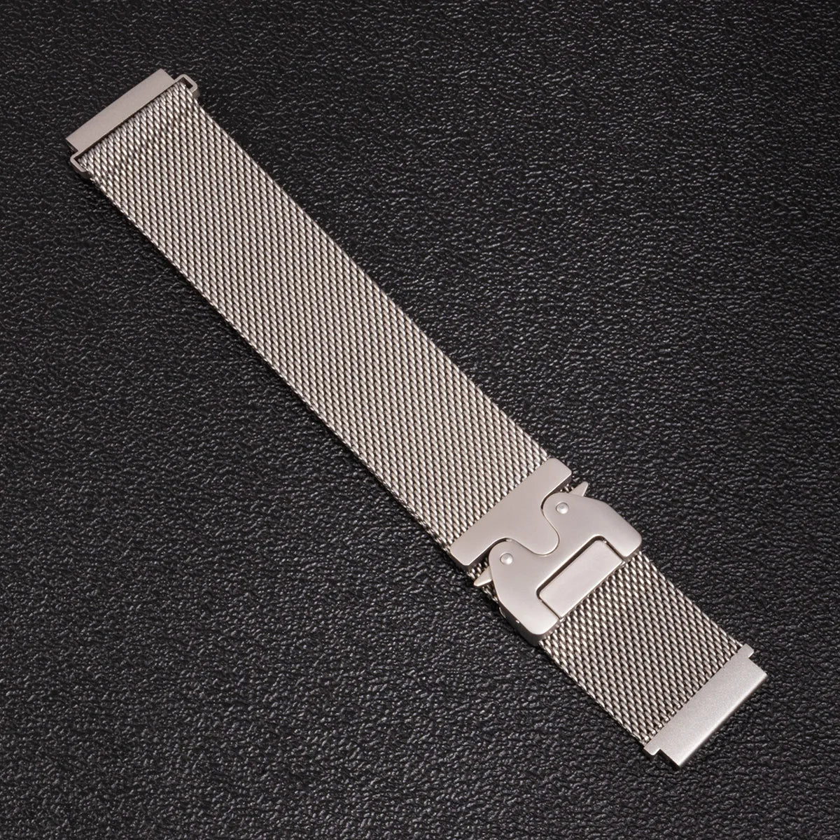Metal Parachute Buckle Watch Strap – 20mm/22mm | Huawei GT5/GT4/GT3 & Samsung Galaxy