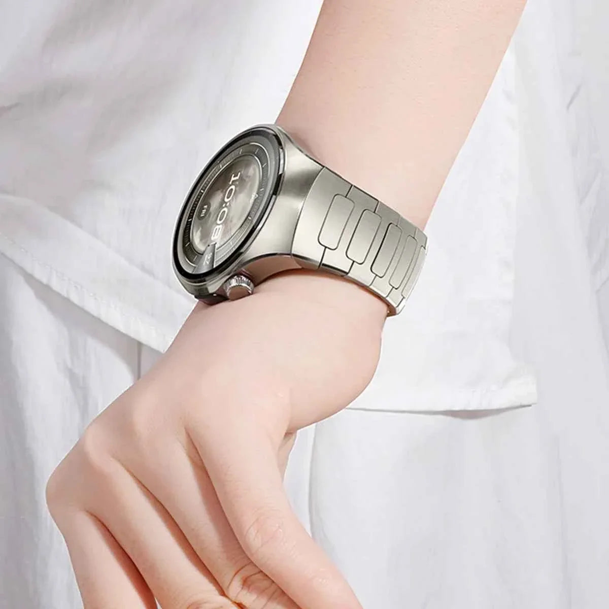 Titanium Band for Huawei Watch 5 46mm / 42mm – No-Gap Luxury Metal Bracelet