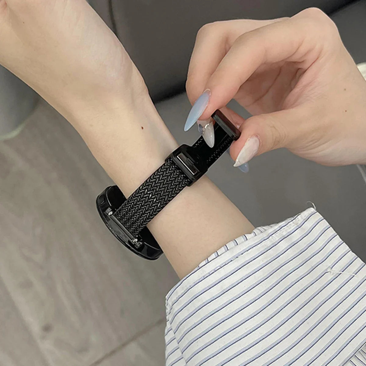 COROS PACE & APEX Slim Magnetic Metal Mesh Band