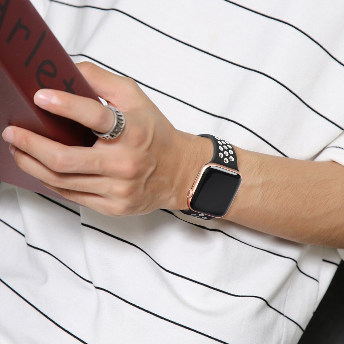 Sport Bracelet for Apple Watch - Comfortable and Stylish for Active Lifestyles
