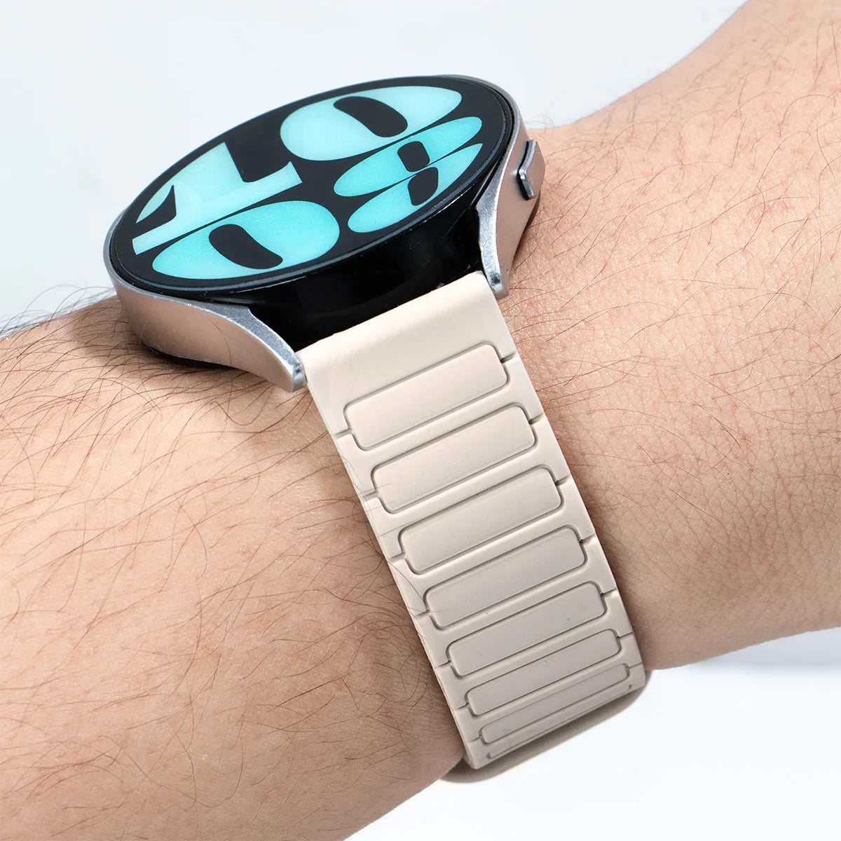 Magnetic Loop Silicone Band – 18mm / 20mm / 22mm for Samsung / Huawei