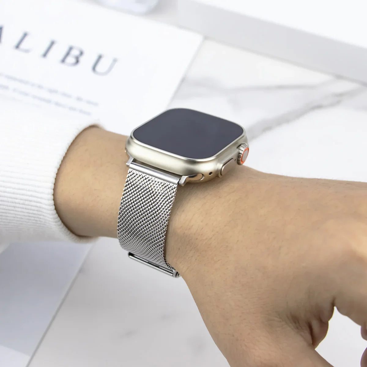 Metal Mesh Apple Watch Band – Milanese Stainless Steel | Series 11/10/9/8/7/6/SE & Ultra 1/2/3