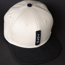 Load image into Gallery viewer, Tomo Snapback
