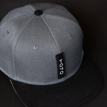 Load image into Gallery viewer, Tomo Snapback
