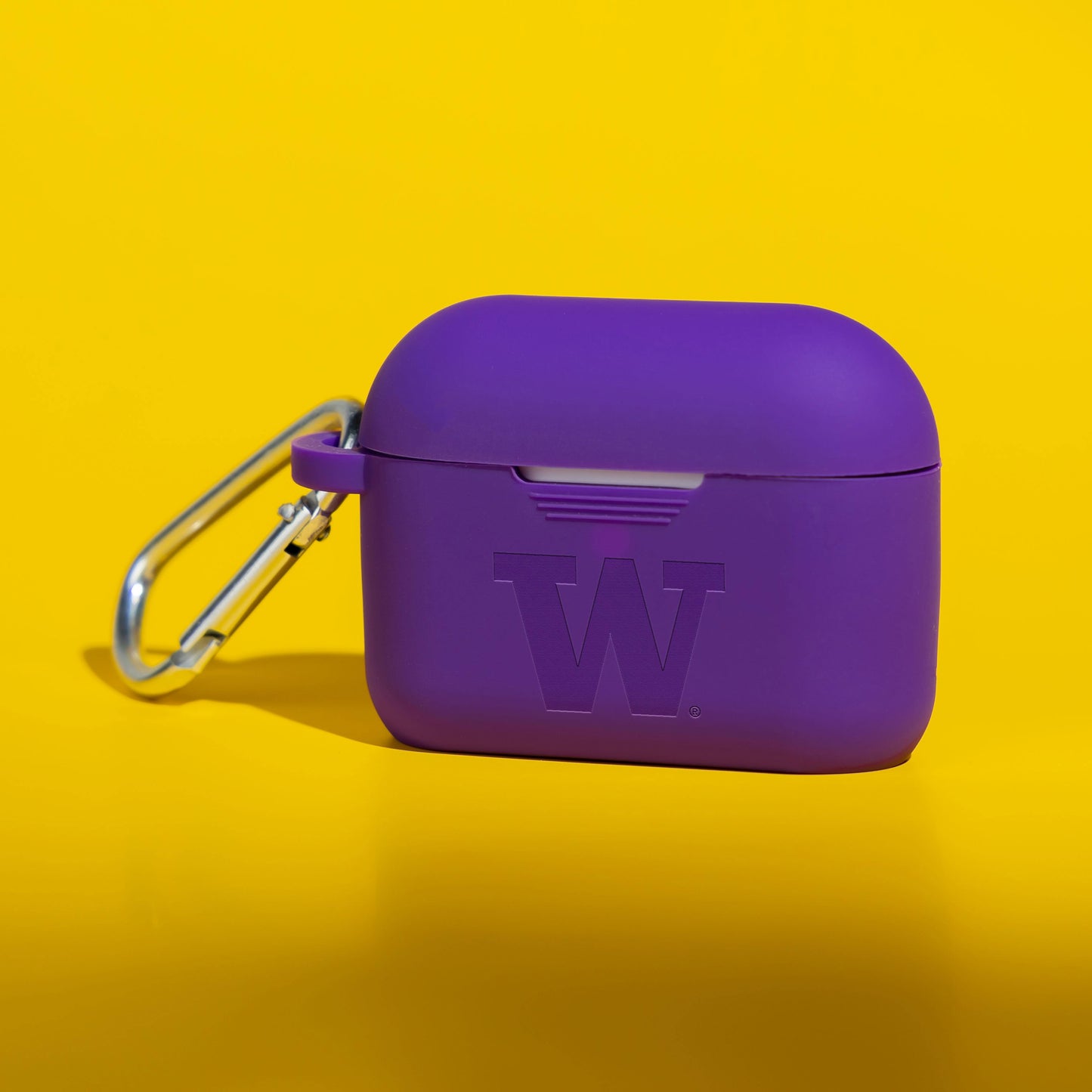 Washington Huskies Engraved AirPods Pro 1 & 2 Case Cover