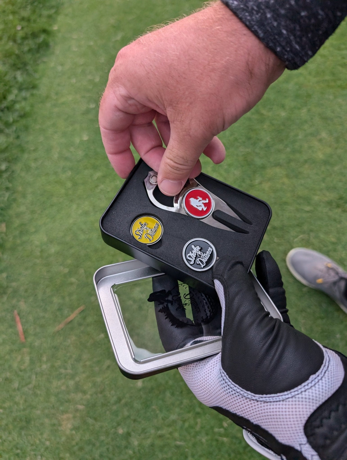 Stroke & Distance Golf Gift Set: Gift Tin, Divot Tool, Ball Marker, Hat Clip